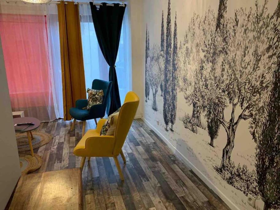 Appartement Avec Cours Жьен Экстерьер фото